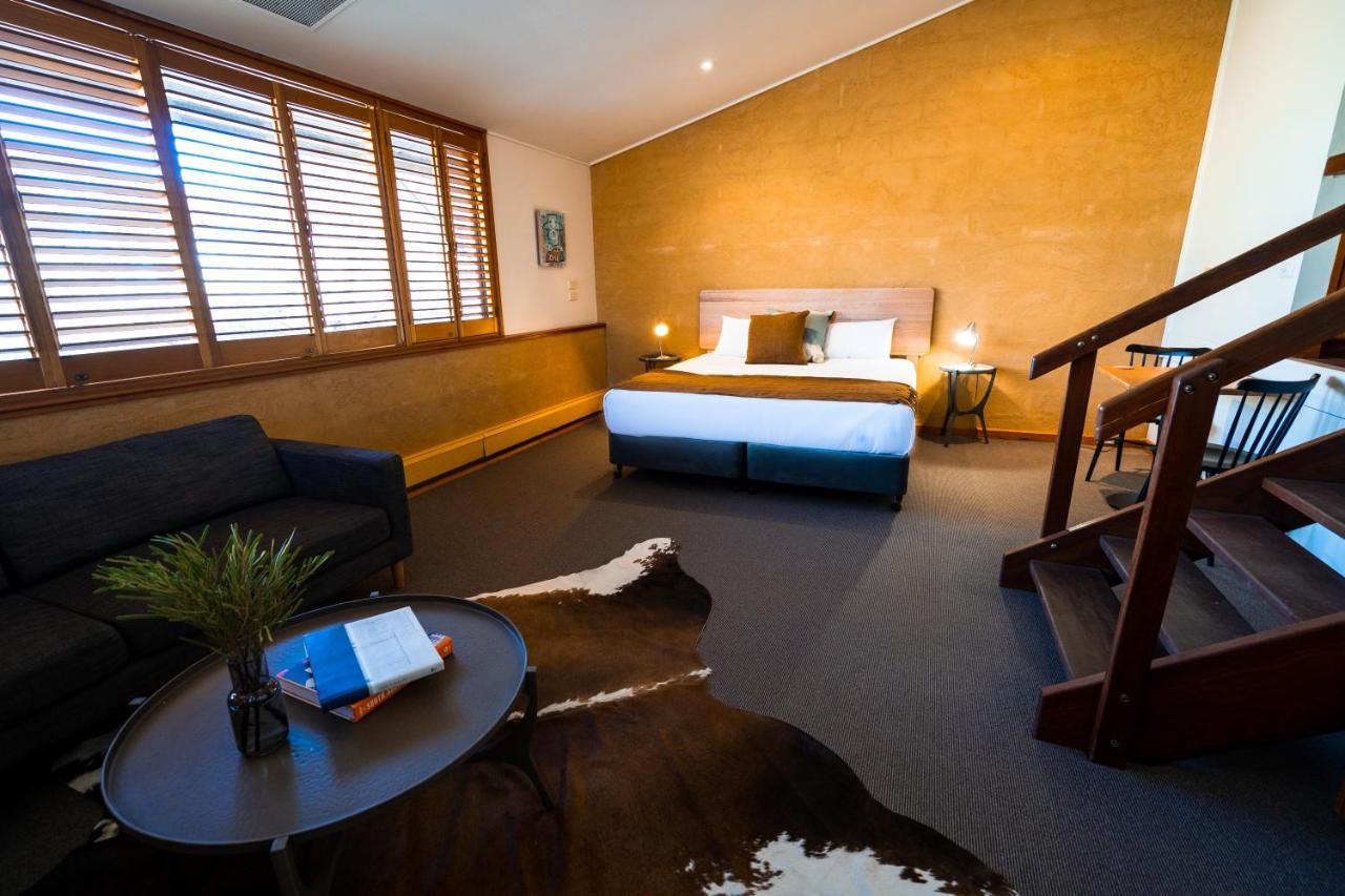 Prairie Hotel Parachilna ภายนอก รูปภาพ