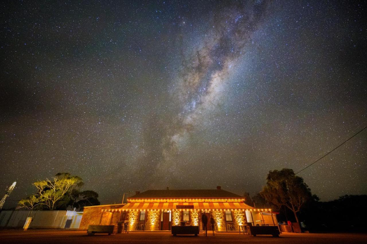 Prairie Hotel Parachilna ภายนอก รูปภาพ