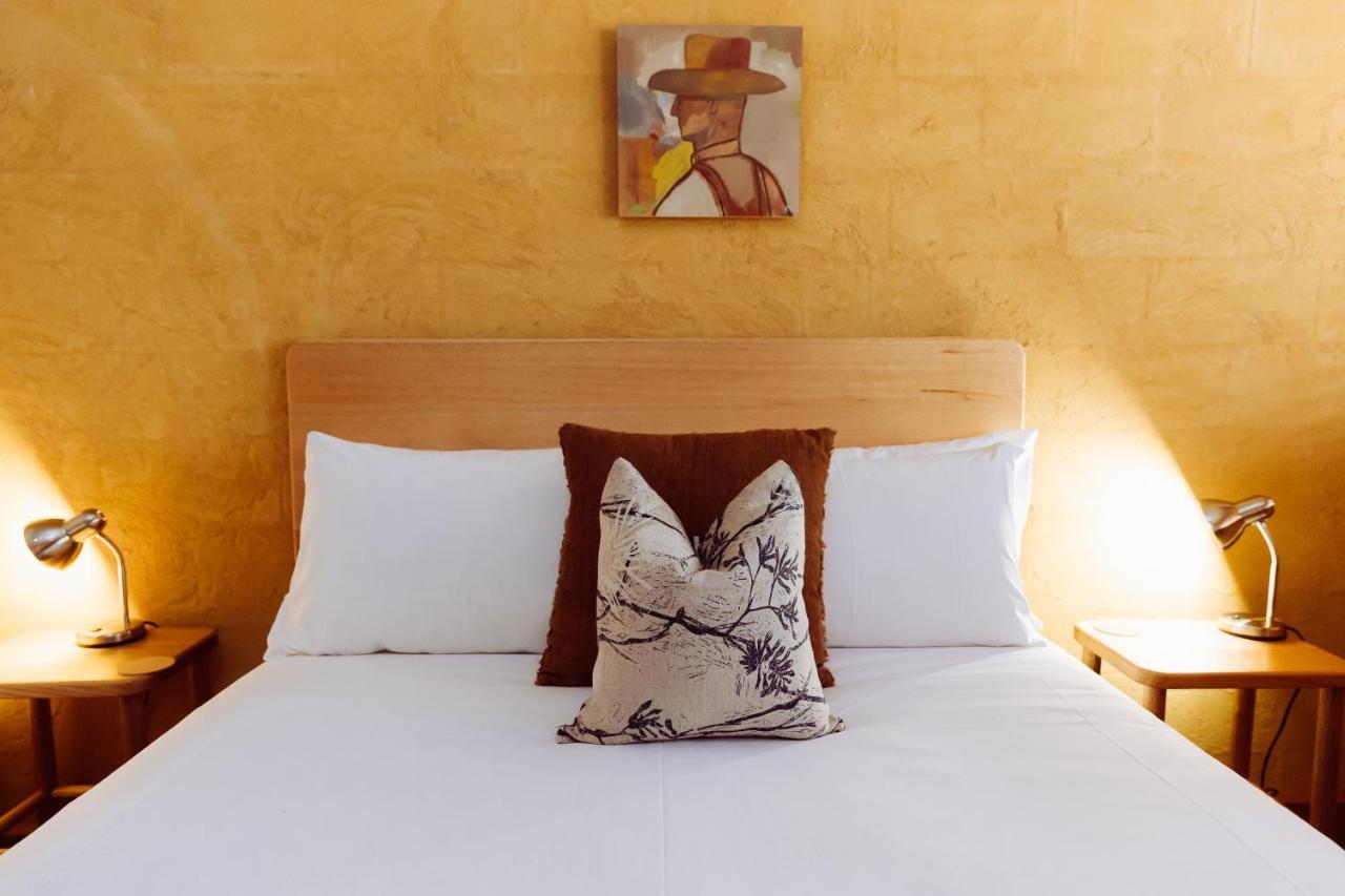Prairie Hotel Parachilna ภายนอก รูปภาพ